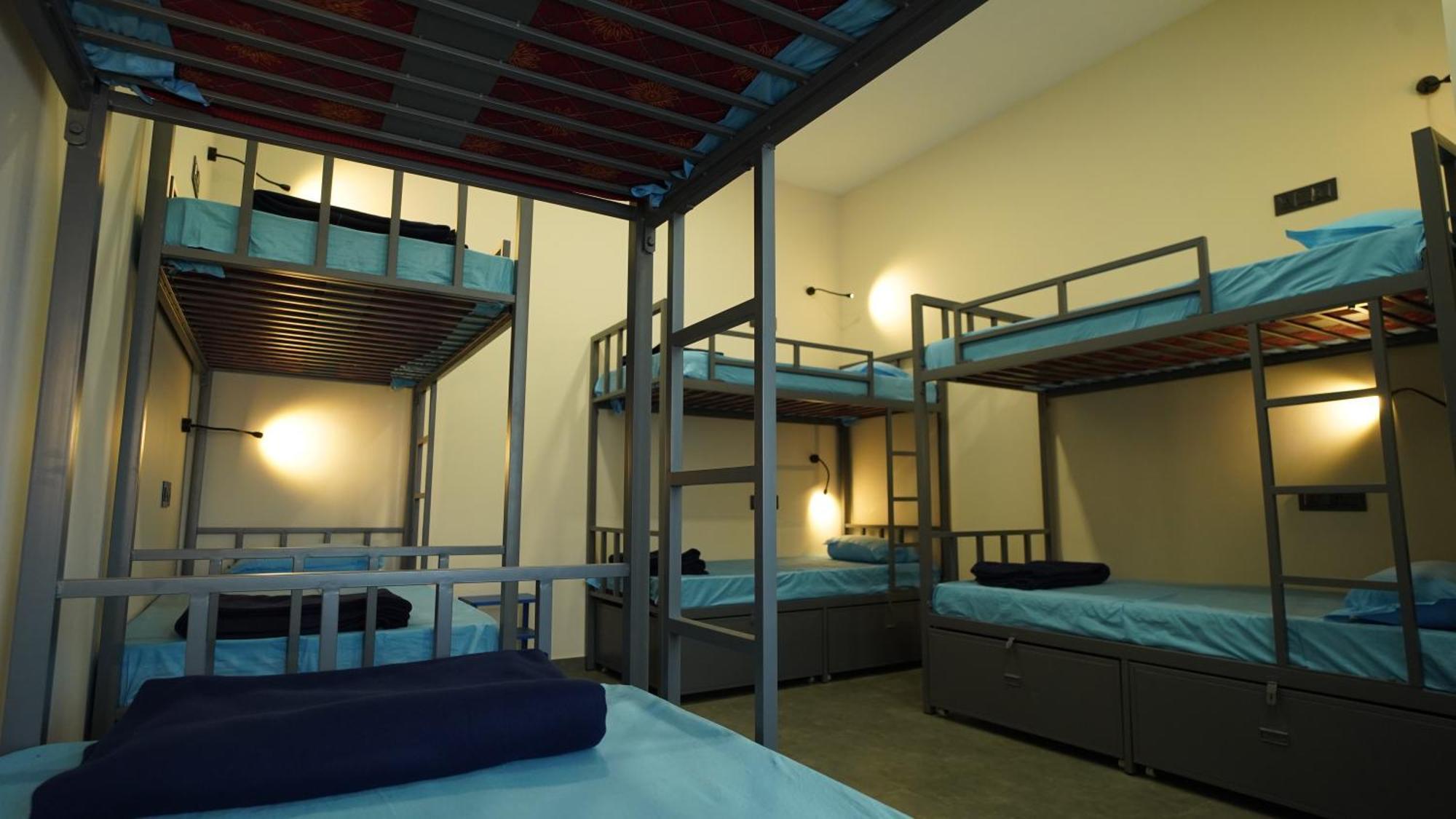 Hostel The Colaba Pod Mumbai Exterior foto
